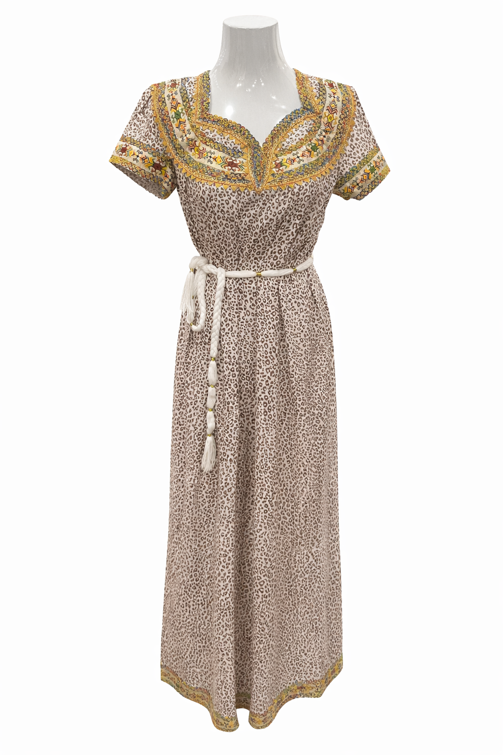 Robe kabyle léopard stylisé