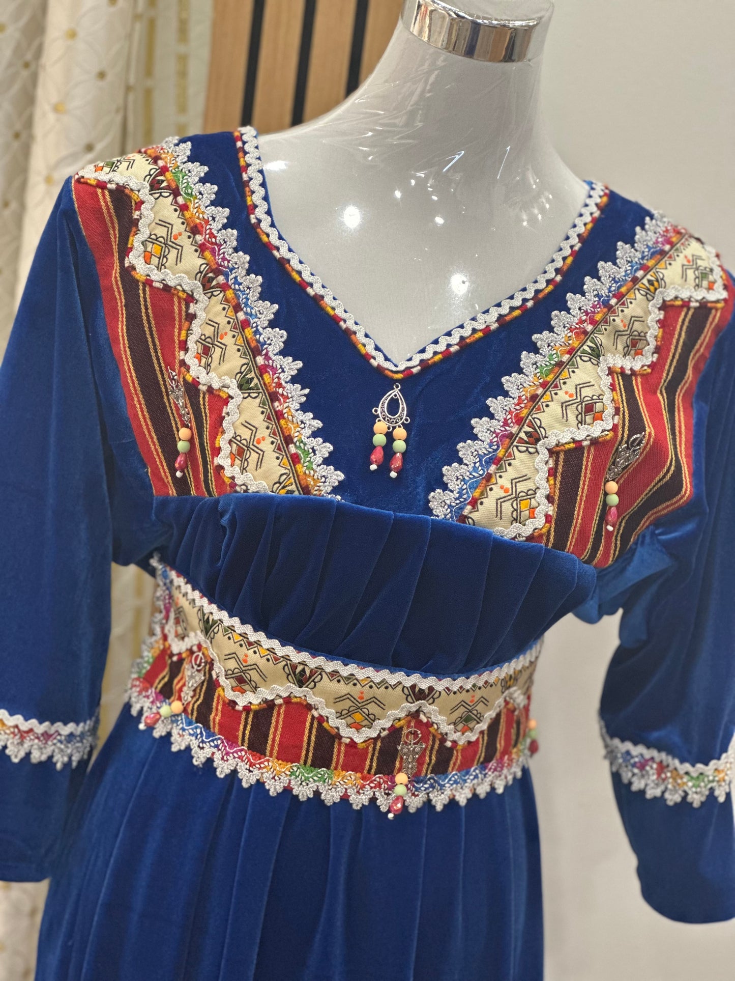 Robe bijoux