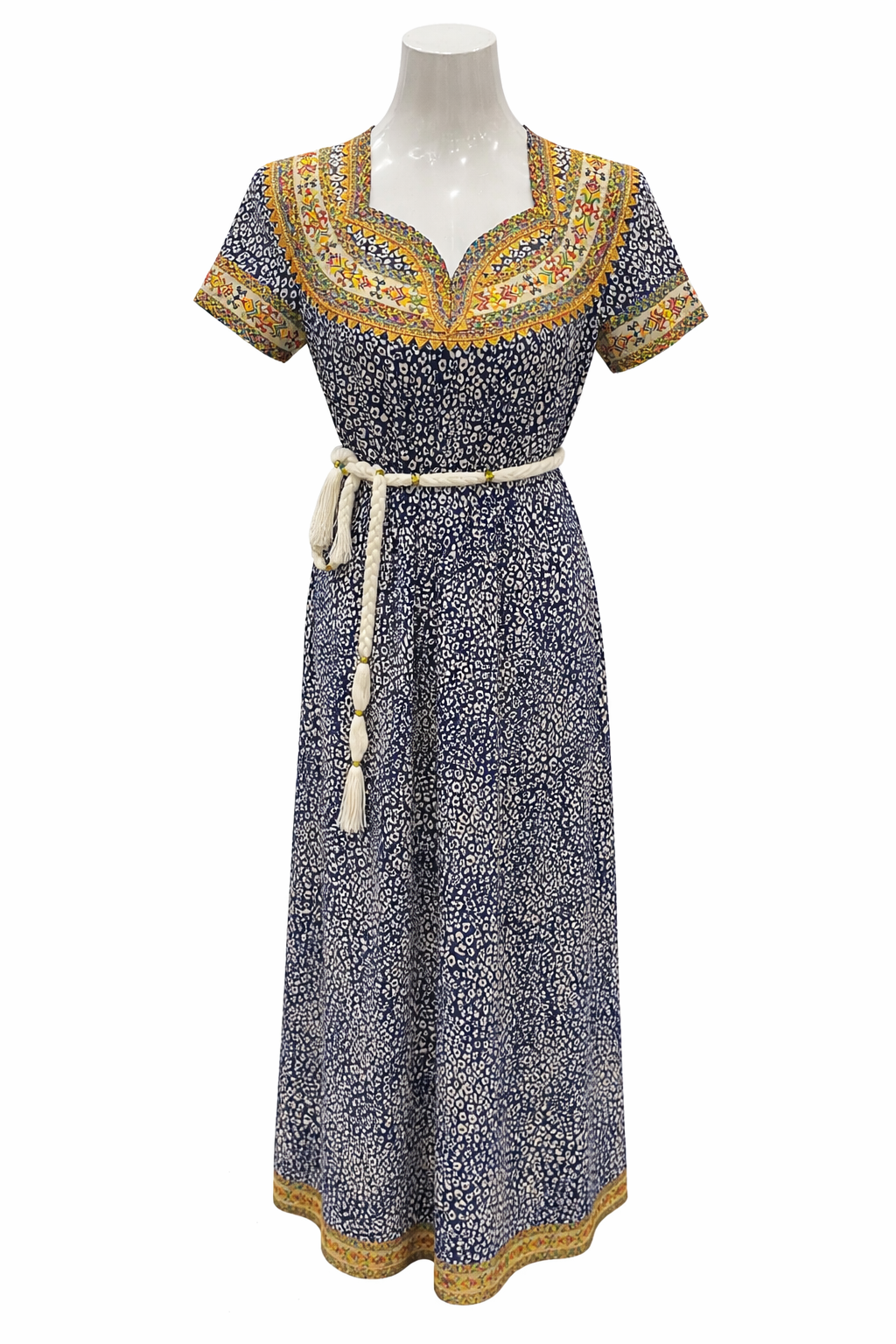 Robe kabyle léopard stylisé